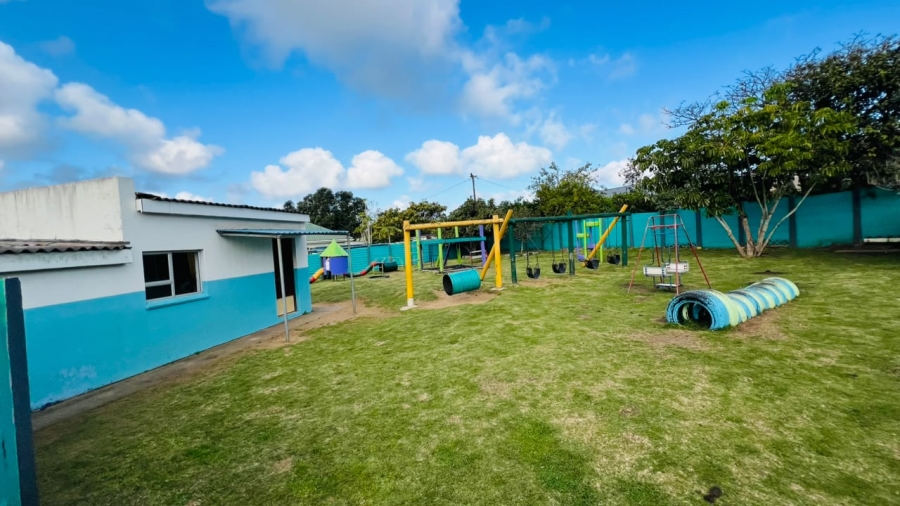 5 Bedroom Property for Sale in Greenfields Eastern Cape